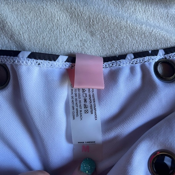 Houndstooth Black and White Women's Swim Set - Picture 5 of 9